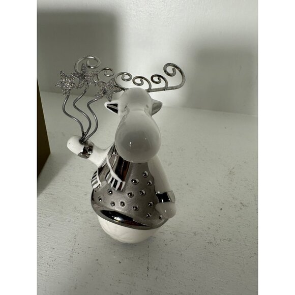 Peir 1Ceramic Moose Figurine With Star Wand & Swirling Antlers In Gift Box - Picture 3 of 6